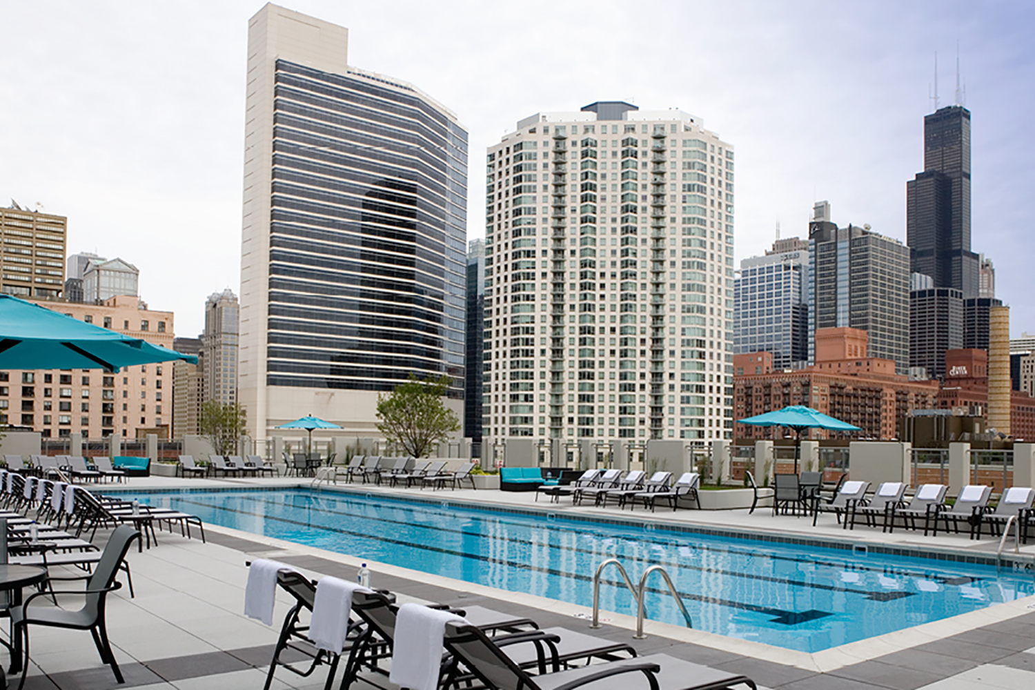 Chicago Roof Top pool