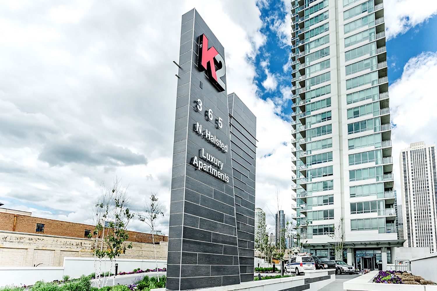 West Loop Luxury Apartment